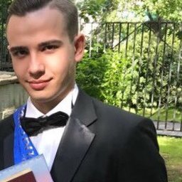 Даниил Ромашов