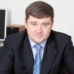 Евгений Артамонов