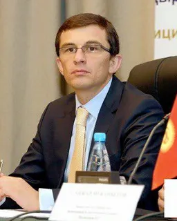 Борисбий Жангуразов