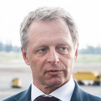 Павел Екжанов