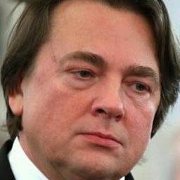 Константин Эрнст