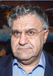 Александр Акопов