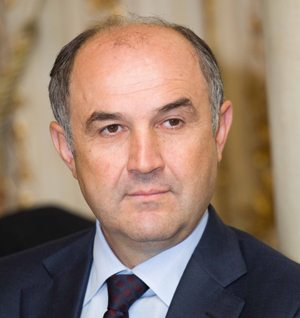 Али Узденов