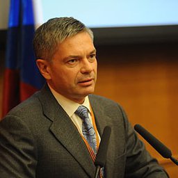 Сергей Шишкарев