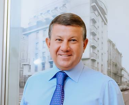 Максим Шубарев