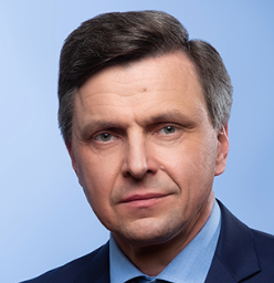 Максим Сдобнов