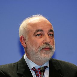 Виктор Вексельберг