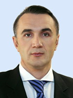 Амир Галлямов
