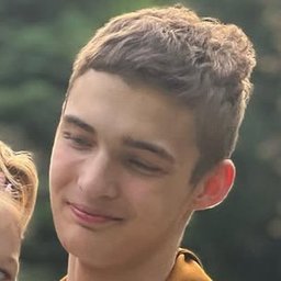 Василий Старшинов