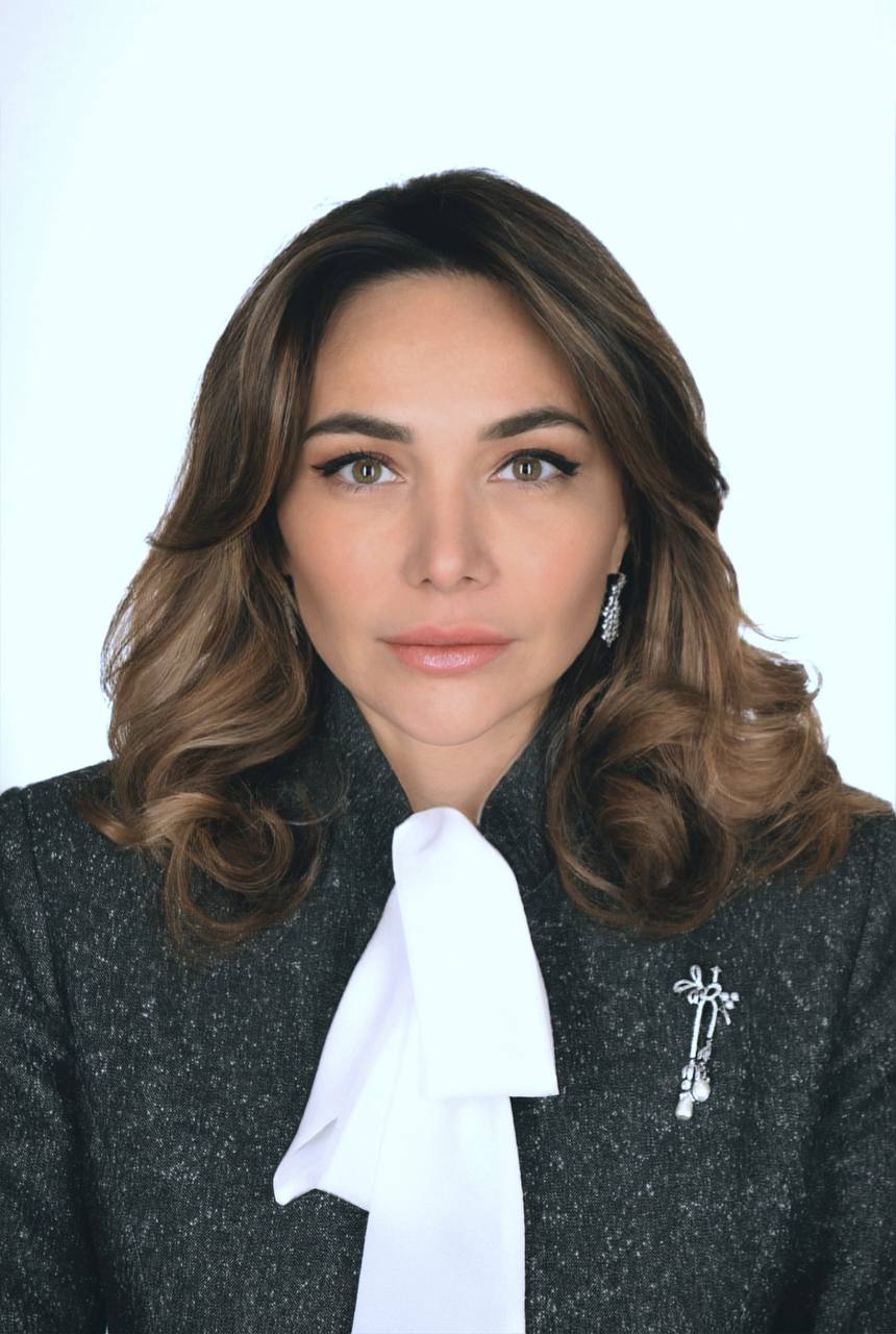 Елена Лютова