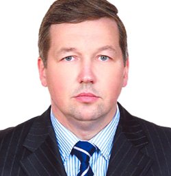 Александр Савенков