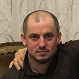 Роман Сулейманов