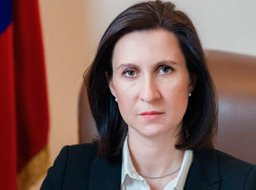 Елена Астраханцева