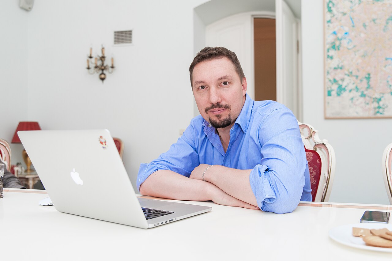 Дмитрий Мариничев