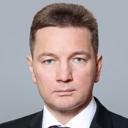Валентин Иванов