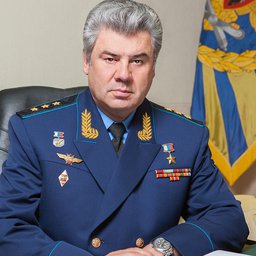 Виктор Бондарев