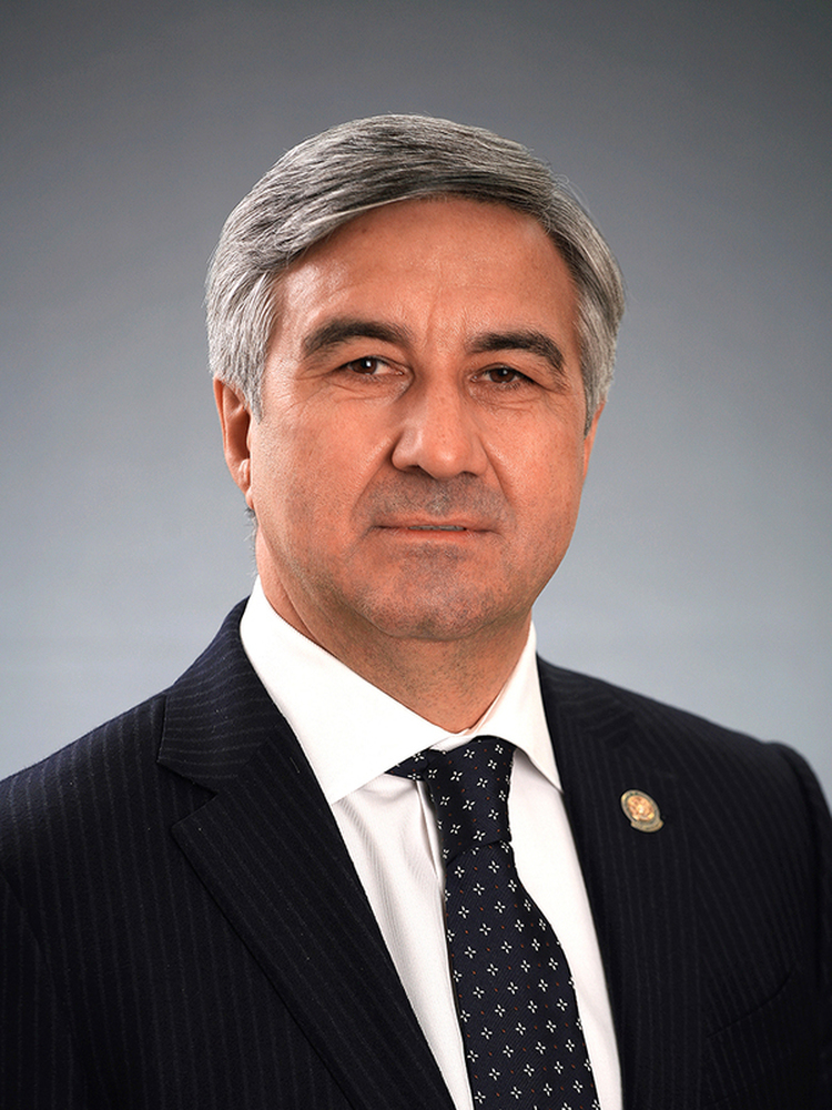 Василь Шайхразиев
