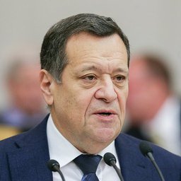 Андрей Макаров