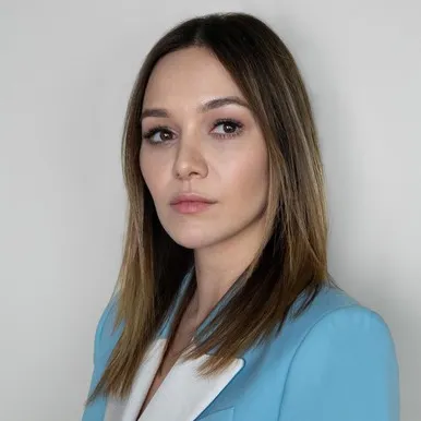 Инна Дадаян