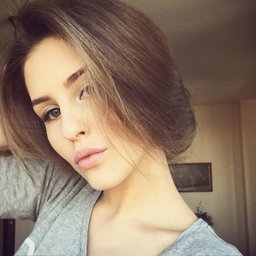 Леонела Смирнова