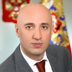 Роман Алисенов