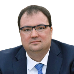 Максут Шадаев