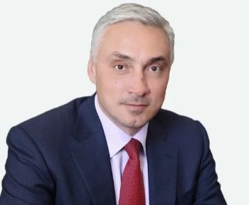 Андрей Тютюшев