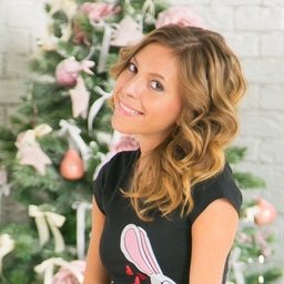 Анна Камбулова